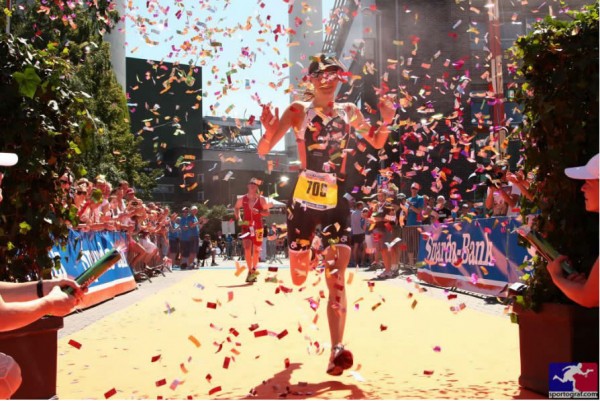 Triathlon-Fest am Hafen